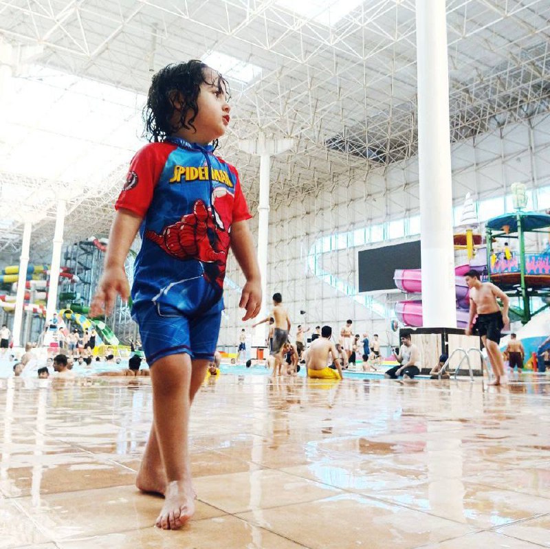 Children playing in the water park